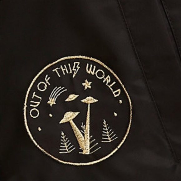 New! Torrid bomber jacket black space femme alien - Picture 5 of 8